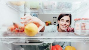 Что делать, если сломался холодильник: советы по ремонту и экономии