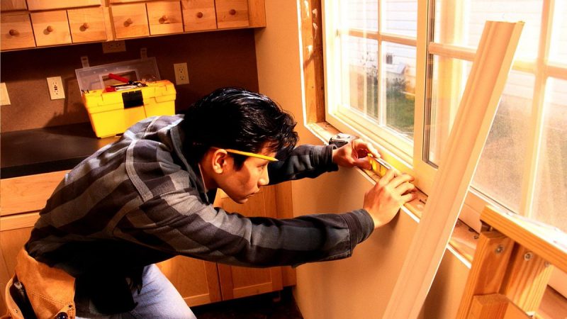 Как оживить деревянные окна: советы по ремонту и уходу